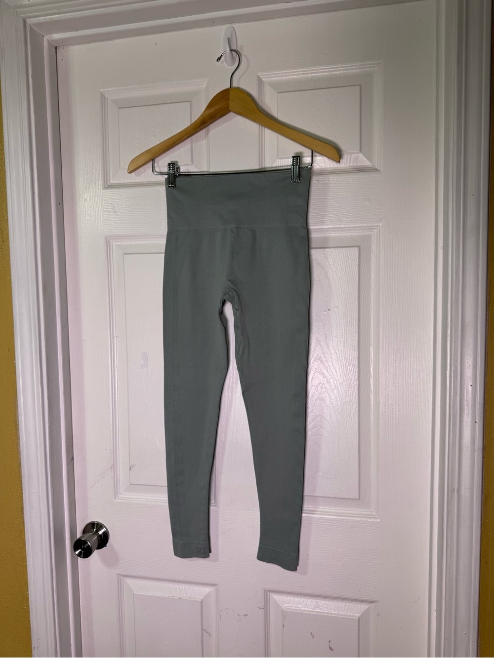 SET Active Women's High-Waist Leggings in Sage Green